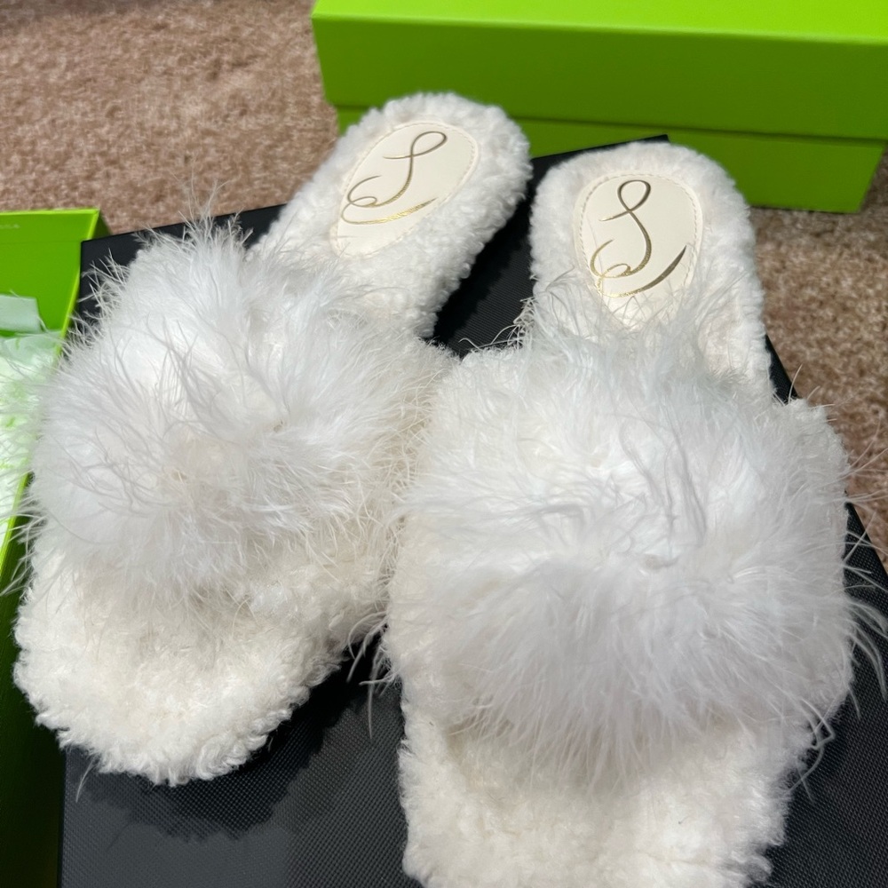 Sam Edelman White Fluffy Slippers - Bridal Aesthetic